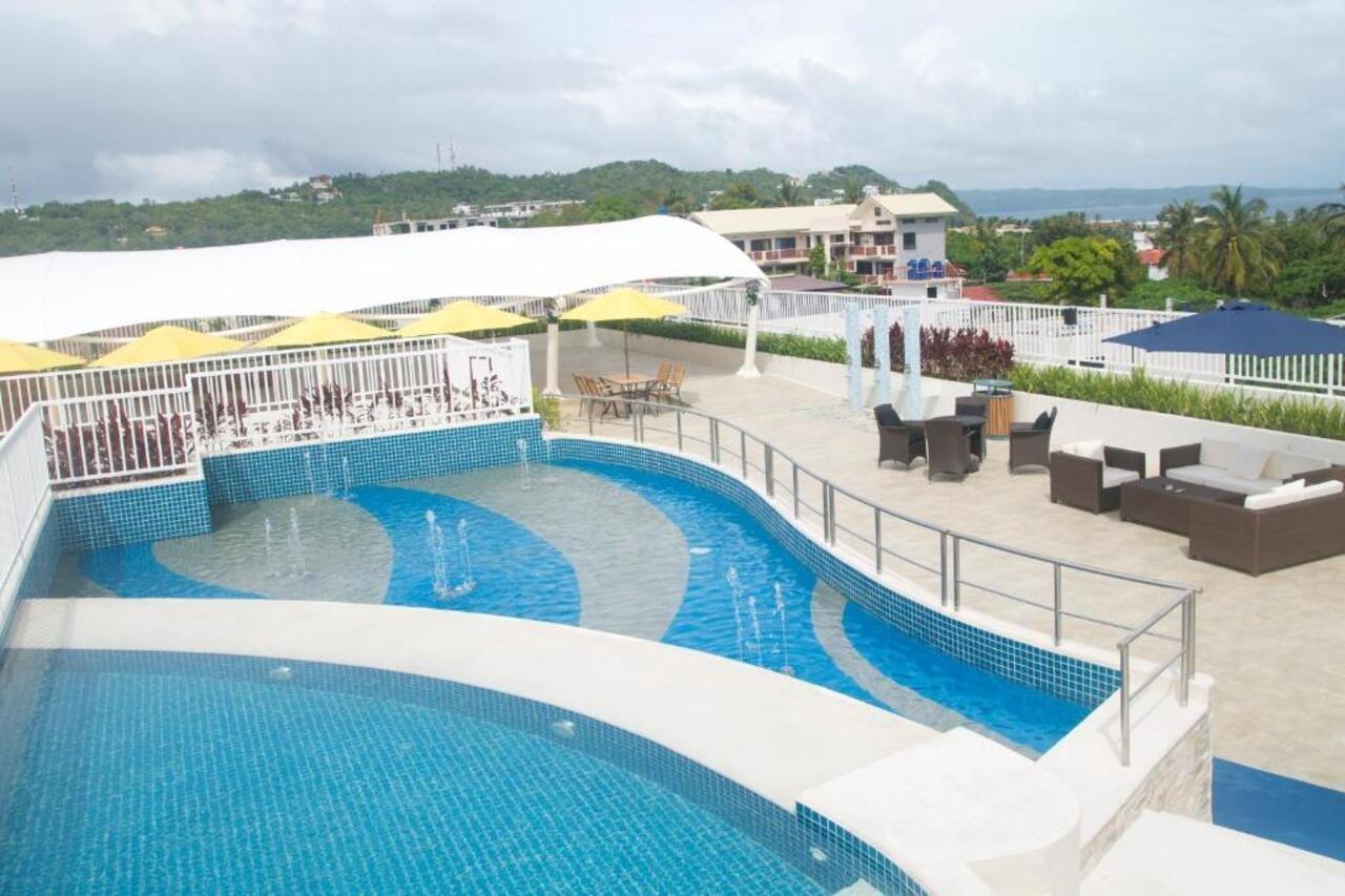 Azalea Hotels & Residences Boracay Balabag  Екстериор снимка