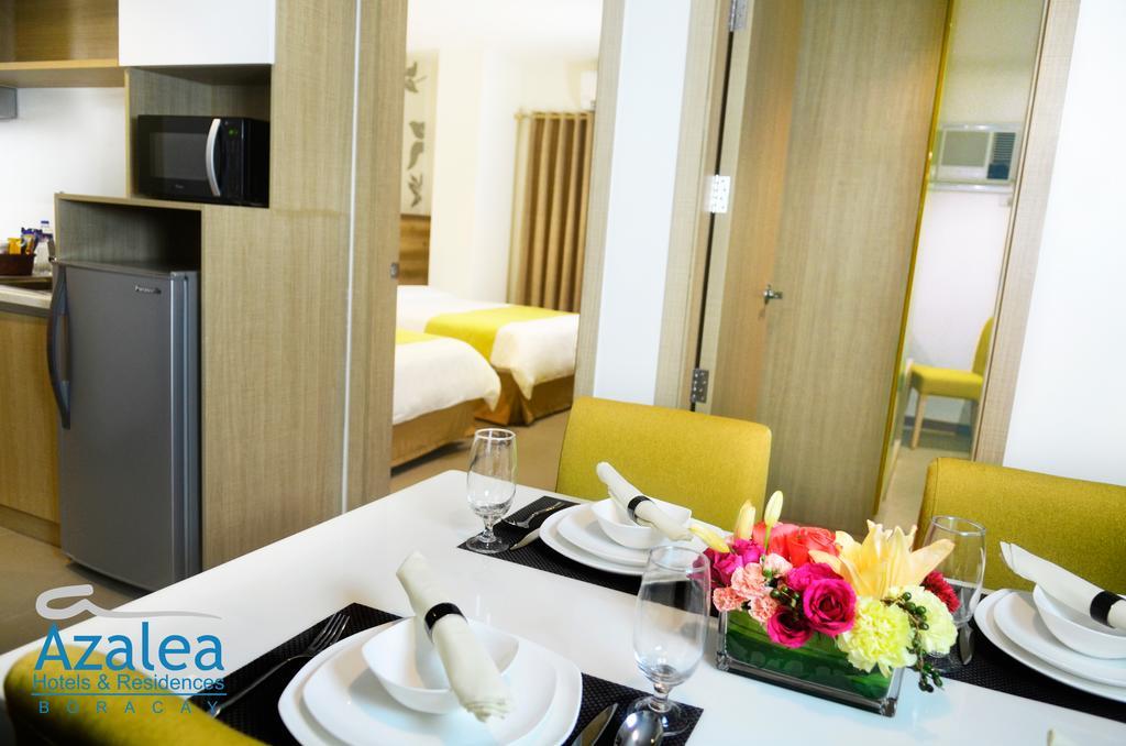 Azalea Hotels & Residences Boracay Balabag  Екстериор снимка