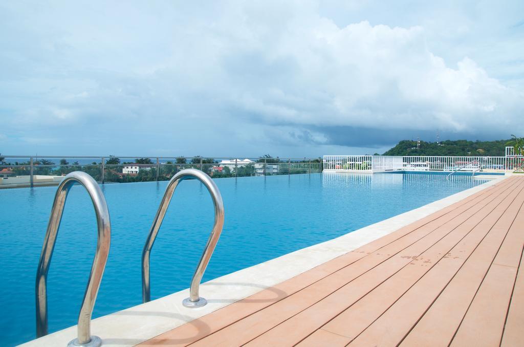 Azalea Hotels & Residences Boracay Balabag  Екстериор снимка